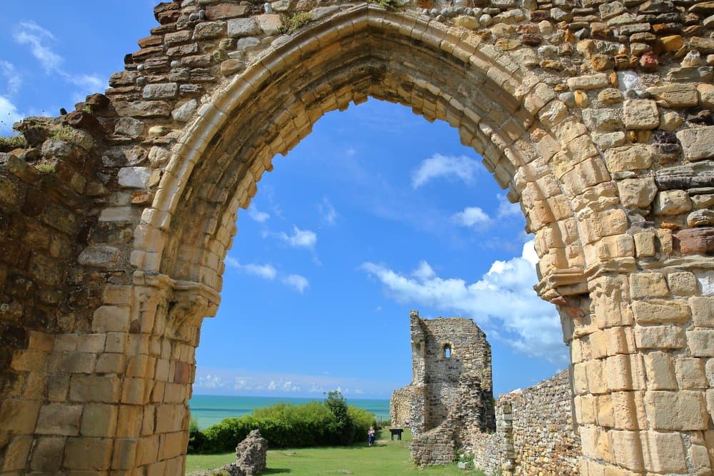 Hastings-y-batalla 8 Increíbles Lugares para conocer en un solo día desde Londres