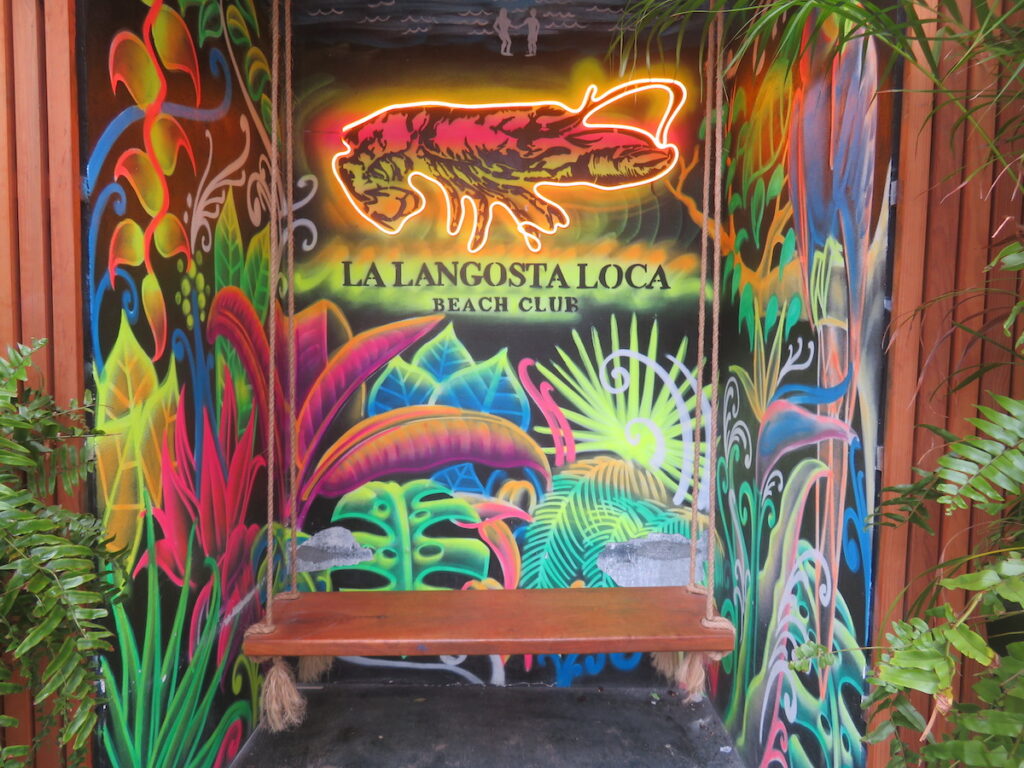 La-Langosta-Loca-Beach-Club-Restaurantes-en-Puerto-Vallarta 9 Restaurantes en Puerto Vallarta que recomendamos visitar