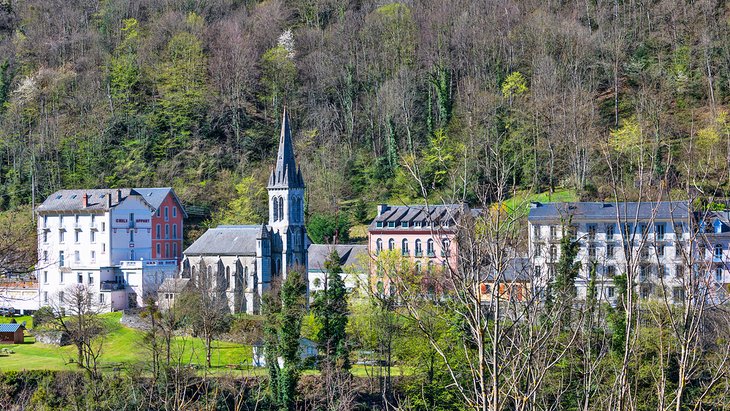 Luz-Saint-Sauveur 24 Mejores lugares para visitar en los Pirineos franceses