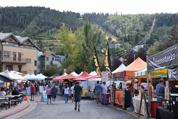 Mercado-dominical-de-Park-Silly 14 Cosas para Hacer en Verano en Park City, Utah