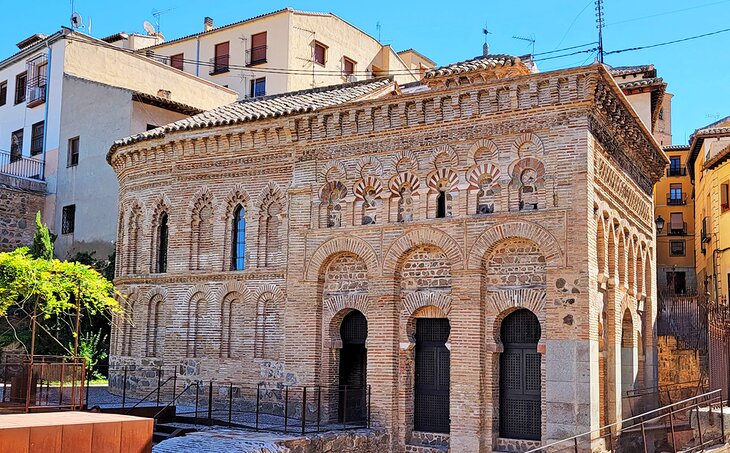 Mezquita-Cristo-de-la-Luz 19 Mejores atracciones turísticas de Toledo en España