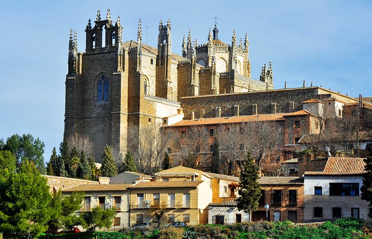 Monasterio-de-San-Juan-de-los-Reyes 19 Mejores atracciones turísticas de Toledo en España