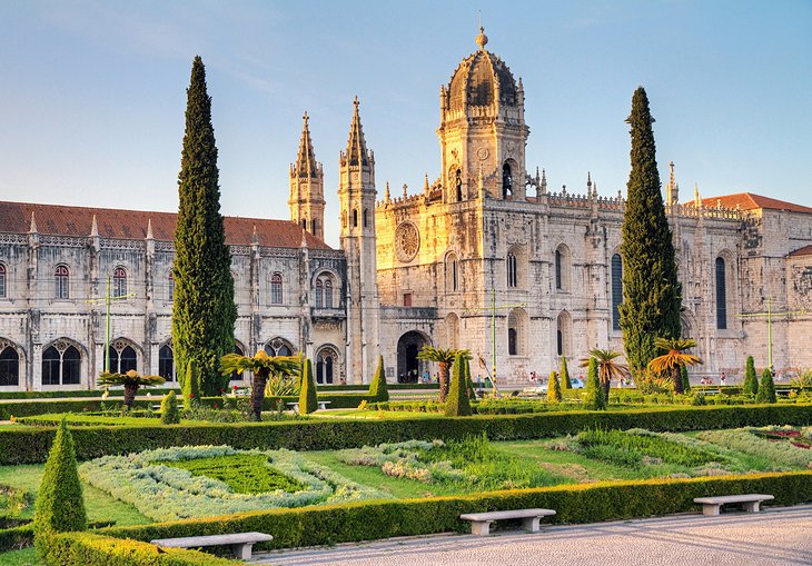 Mosteiro-dos-Jeronimos 25 Principales atracciones turísticas de Lisboa en Portugal