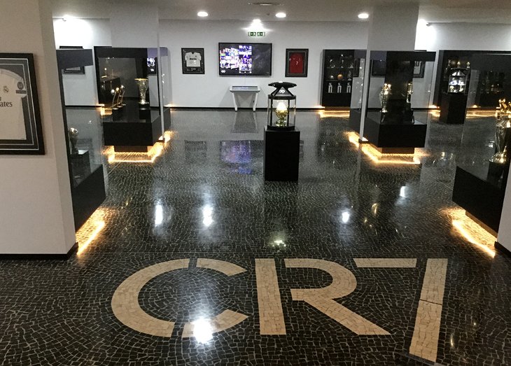 Museo-CR7 16 Principales atracciones turísticas de Funchal en Madeira, Portugal