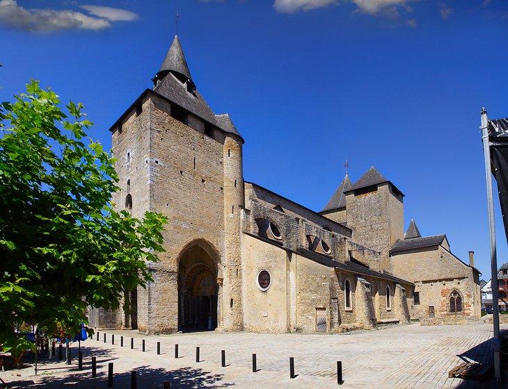 Oloron-Sainte-Marie 24 Mejores lugares para visitar en los Pirineos franceses