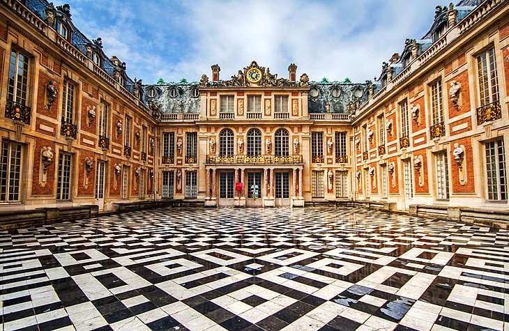 Palacio-de-Versalles 15 Atracciones turísticas de Francia más destacadas