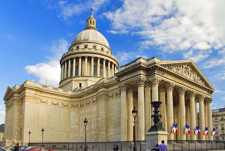 Panteon-1 16 Principales atracciones en el Barrio Latino de París