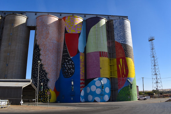 Pintalo-y-vendran-El-Arte-del-Silo-en-Australia-2 El Arte del camino del Silo que salvó a las ciudades rurales de Australia