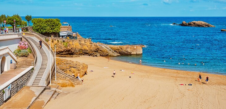 Playas-aptas-para-ninos 16 Atracciones turísticas de Biarritz en Francia