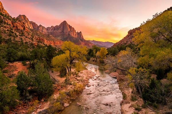 Punto-culminante-de-la-etapa-3-Parque-Nacional-Zion Ruta de Viaje por Carretera de Salt Lake City a Zion