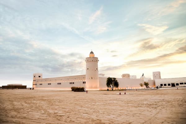 Qasr-Al-Hosn 8 Espectaculares Lugares de Abu Dabi que debes Conocer