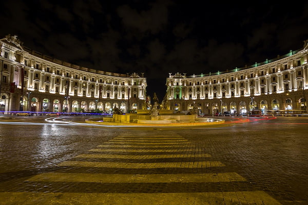 Que-ver-en-la-Piazza-della-Repubblica Piazza della Repubblica: Corazón histórico y cultural en el centro de Roma