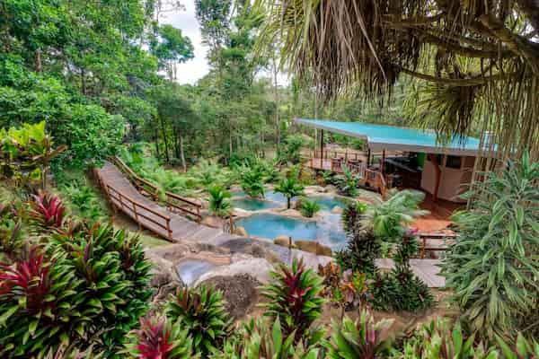 Resorts-de-lujo 10 Razones para Visitar Costa Rica en tus Próximas Vacaciones