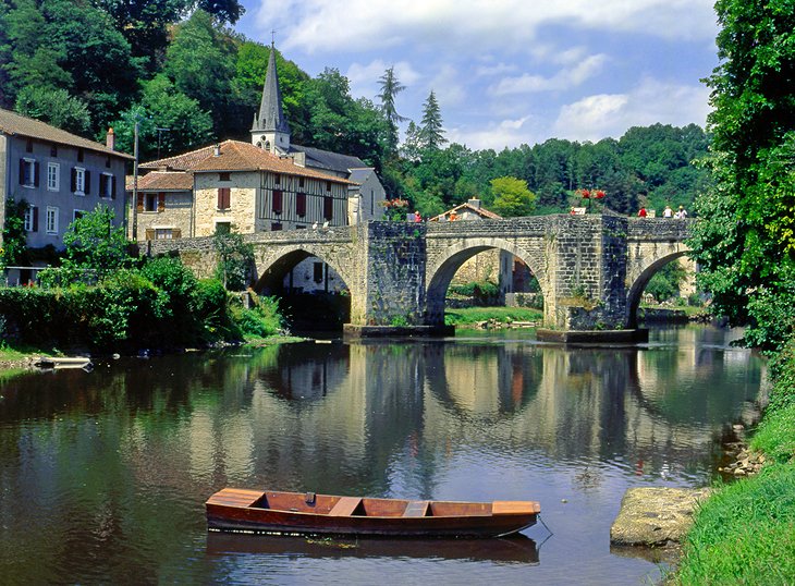 Saint-Leonard-de-Noblat 12 Mejores lugares para visitar en la región de Limousin