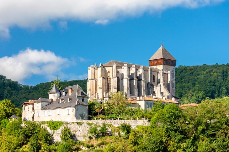 San-Bertrand-de-Comminges 24 Mejores lugares para visitar en los Pirineos franceses