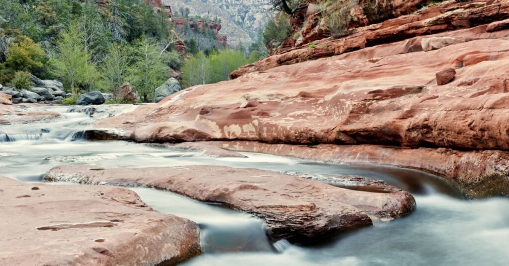 Slide-Rock-1024x536 Los mejores pozos de Arizona para disfrutar este verano