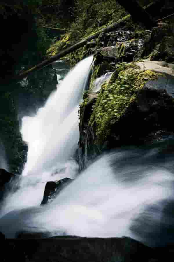 Sol-Duc-Falls-Cascadas-en-Washington Descubre 12 Impresionantes Cascadas en Washington