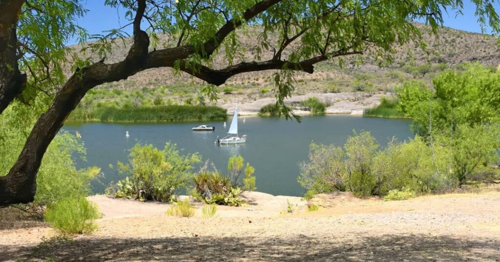 State-Park-Lakes-1024x536 Los mejores pozos de Arizona para disfrutar este verano