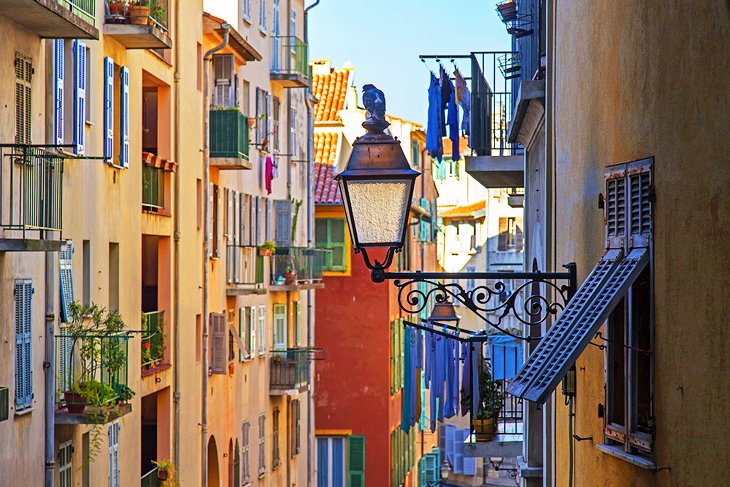 Vieille-Ville-casco-antiguo 18 Principales atracciones turísticas de Niza en Francia