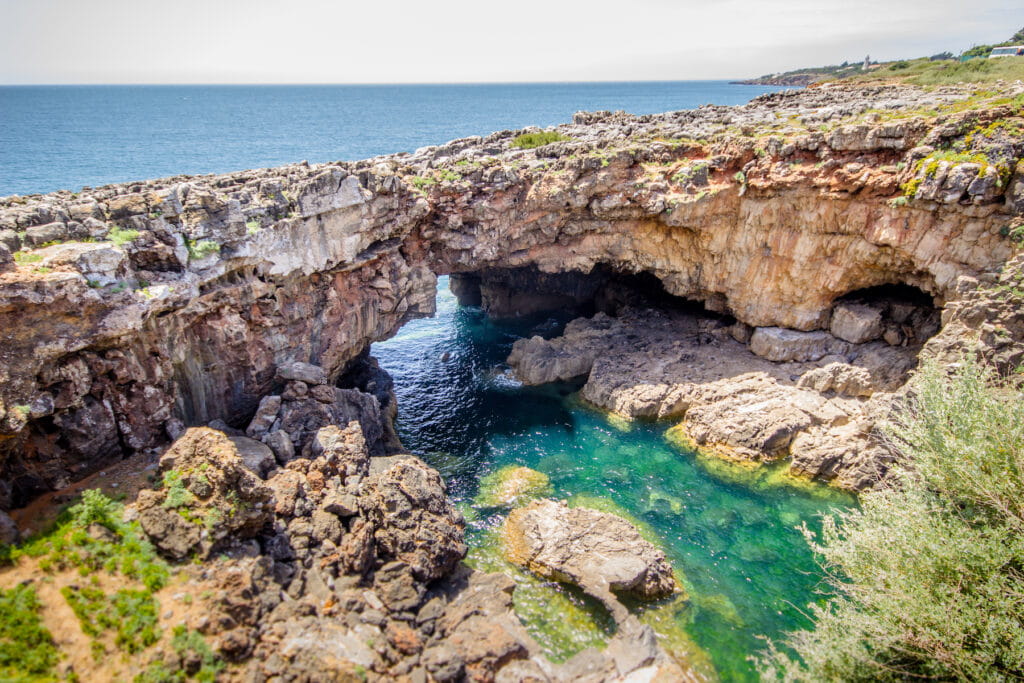 Visita-Boca-Do-Inferno Cómo pasar un Fin de Semana Perfecto en Cascais, Portugal