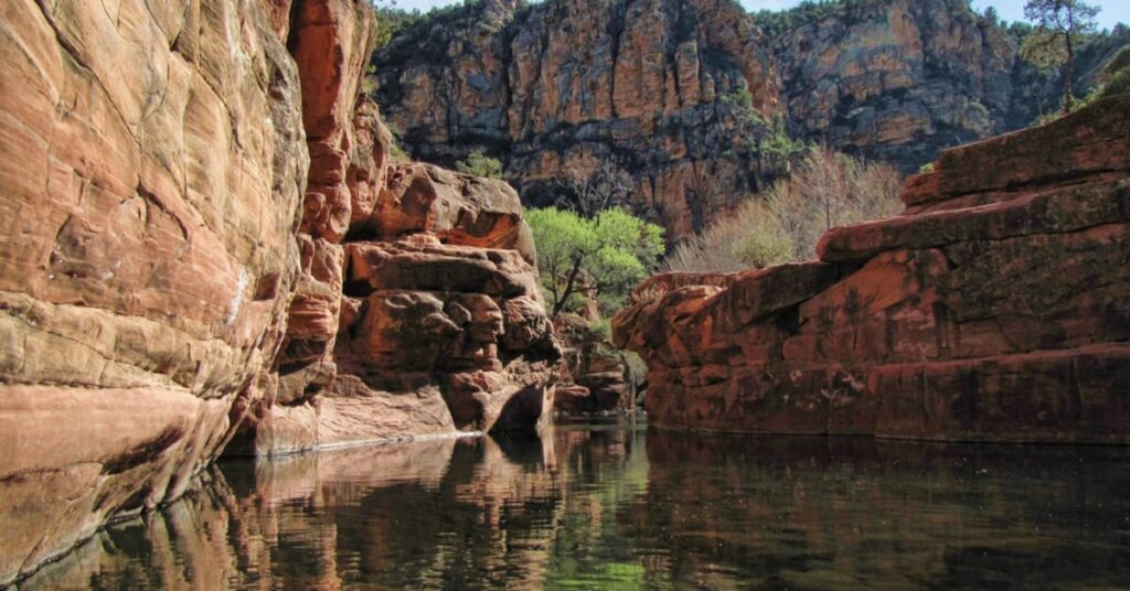 Wet-Beaver-Creek-1024x536 Los mejores pozos de Arizona para disfrutar este verano