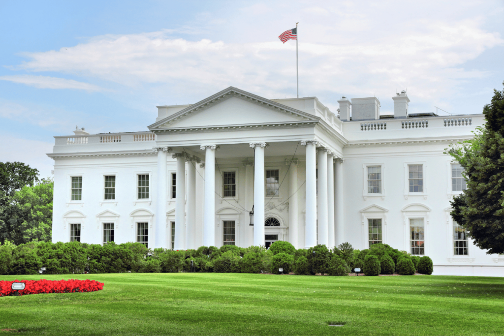 casa-blanca-turismo-1024x683 20 Lugares icónicos de Estados Unidos para visitar