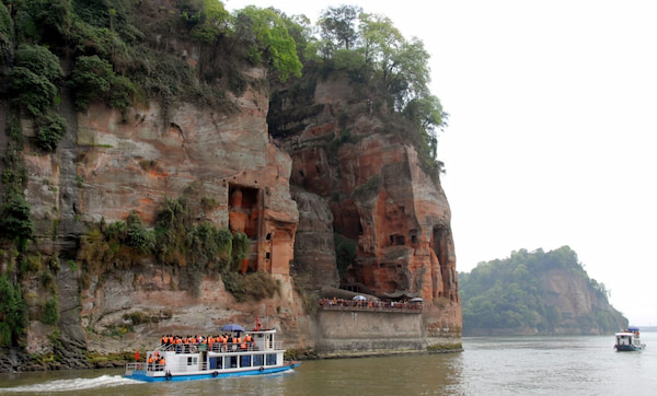 transporte-a-Leshan-visitar-el-Buda-Gigante-de-Leshan-en-China-2 Cómo visitar el Buda Gigante de Leshan en China