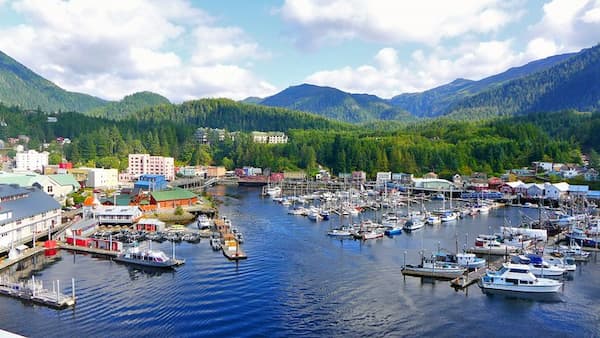 Santuario-de-la-selva-tropical-de-Alaska-Ketchikan 19 Atracciones turísticas de Alaska para explorar