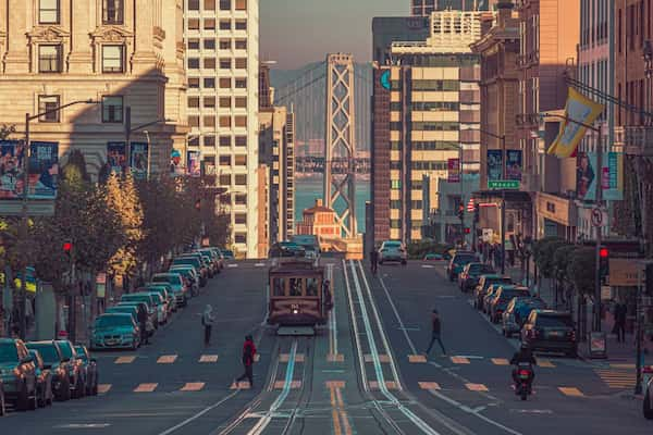 Conducir-aparcar-y-dejar-el-coche Primera visita a San Francisco: 9 Consejos para una experiencia inolvidable