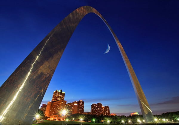 Arco-de-San-Luis 18 Atracciones Turísticas de Estados Unidos