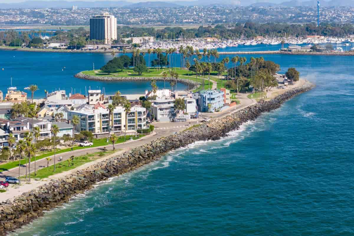 Destacadas playas del sur de California para disfrutar del sol y las olas