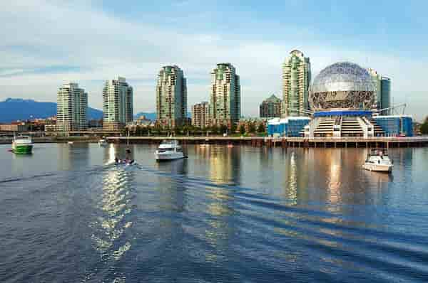 Lleva-a-los-ninos-al-mundo-de-la-ciencia 22 Lugares turísticos en Vancouver que te sorprenderán