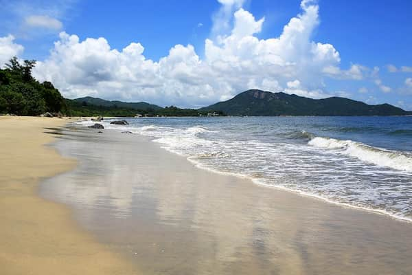 Playa-Cheung-Sha Playas de Hong Kong: 7 Lugares ideales para relajarte y disfrutar del sol