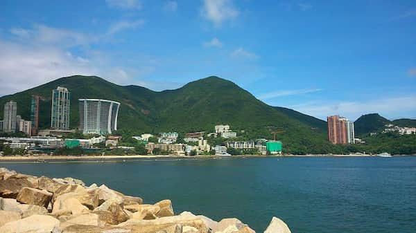 Repulse-Bay-Beach Playas de Hong Kong: 7 Lugares ideales para relajarte y disfrutar del sol