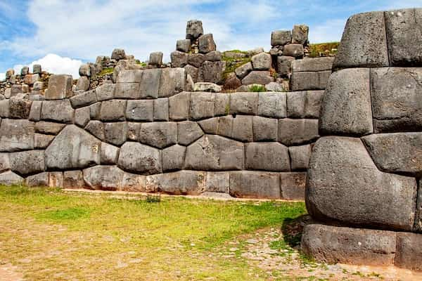 Saqsaywaman-lugares-turisticos-del-Peru 18 Principales lugares turísticos del Perú: Recomendaciones de expertos