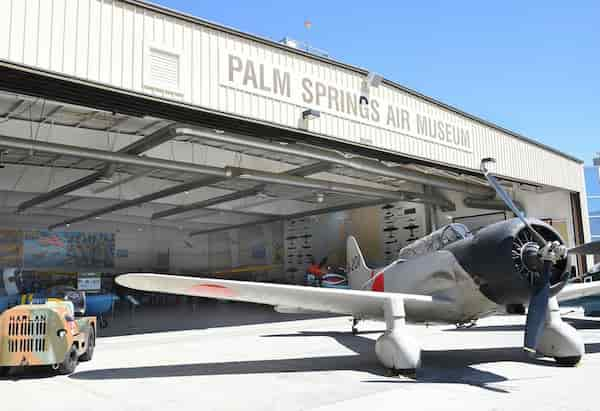 Visita-el-Museo-Aereo-de-Palm-Springs 19 Cosas para hacer en Palm Springs que deberías incluir en tu itinerario