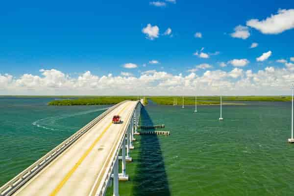 De-Miami-a-Key-Largo-en-coche Cómo llegar de Miami a Key Largo: Rutas, opciones y consejos útiles