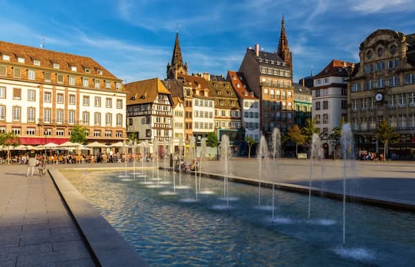 Dirigete-al-centro-historico-de-Estrasburgo Que hacer un día en Estrasburgo: Disfruta al máximo de tu escapada en Francia