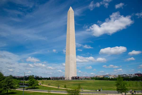 El-monumento-a-Washington 25 Atracciones turísticas en Washington: Lugares imperdibles en la capital de EE. UU.