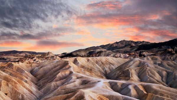 Parque-Nacional-del-Valle-de-la-Muerte Excursiones de un día desde Las Vegas: 11 Escapadas imperdibles cerca de la ciudad del pecado