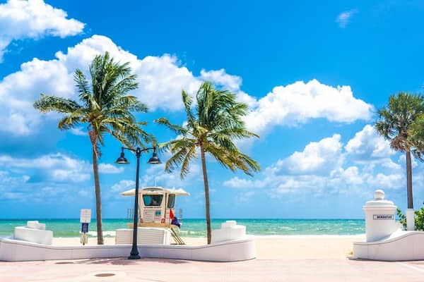 Playa-de-la-calle-Sebastian Playas de Fort Lauderdale, Florida: 16 Rincones de Arena y Mar para Disfrutar