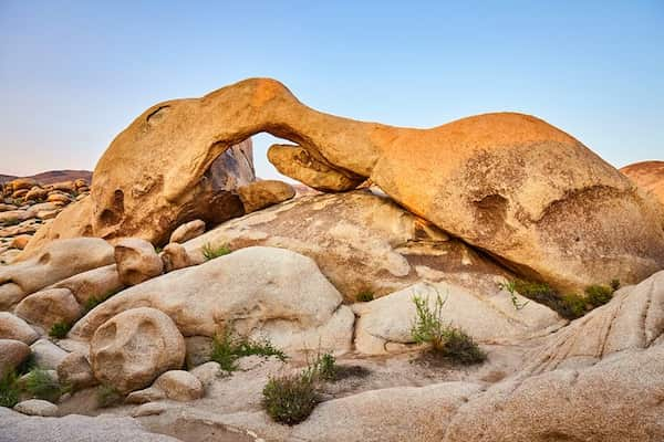 Sendero-de-Arch-Rock 14 Rutas de senderismo en el Parque Nacional Joshua Tree