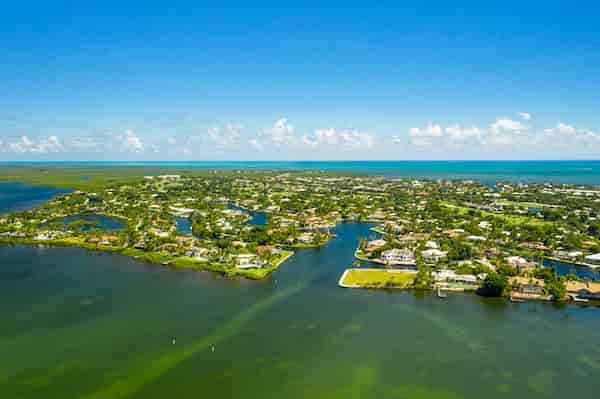 como-llegar-De-Miami-a-Key-Largo-en-avion Cómo llegar de Miami a Key Largo: Rutas, opciones y consejos útiles