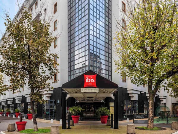 Hotel-Ibis-Paris-Bastille-Opera 8 Hoteles baratos en París: Comodidad y precio accesible