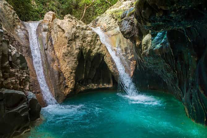 Cascadas-de-Damajagua-Lugares-para-visitar-en-Republica-Dominicana Lugares para visitar en República Dominicana: Descubre el paraíso caribeño