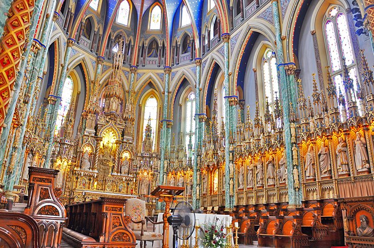 Basilica-Catedral-de-Notre-Dame Principales Atracciones turísticas en Ottawa