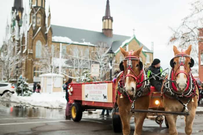 Charlottetown-Isla-del-Principe-Eduardo-1 12 Pueblos de Canadá para celebrar la navidad