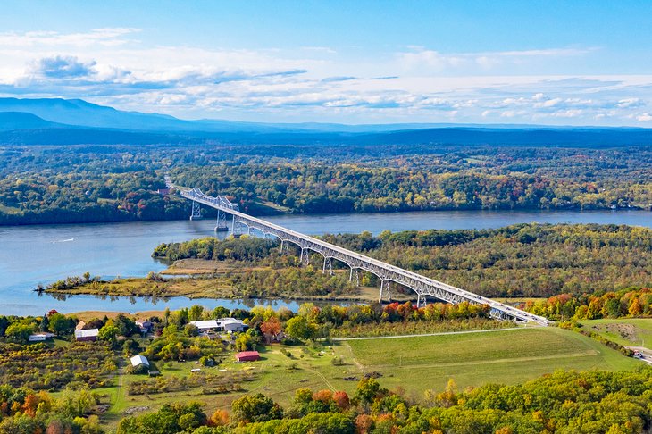 Cruzar-el-rio-Hudson Qué ver y hacer en Hudson, NY
