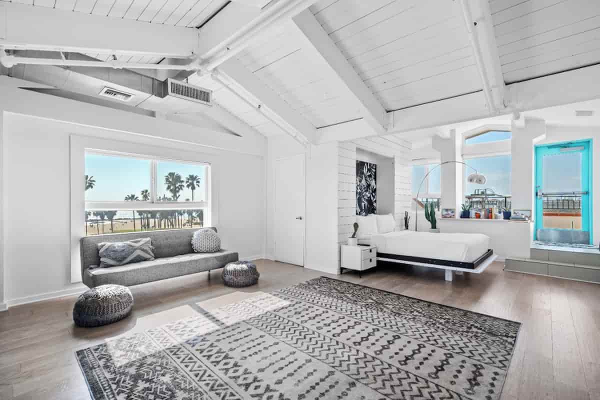 Hotel-Erwin-habitaciones 9 Mejores lugares para hospedarse en Venice Beach, Californ