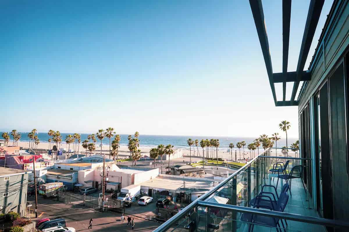 Hotel-Erwin-vista 9 Mejores lugares para hospedarse en Venice Beach, Californ